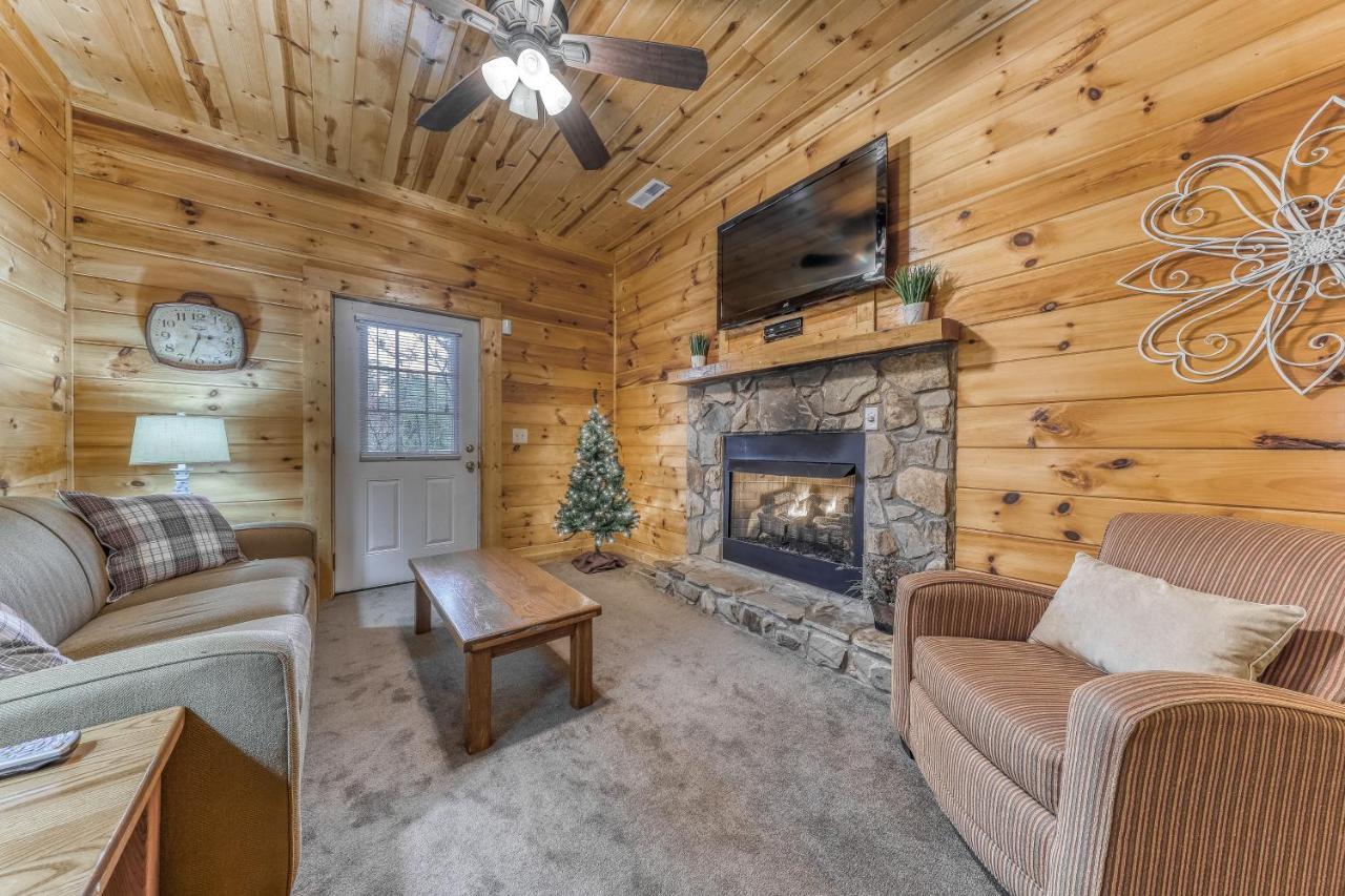 A Mountain Paradise Pigeon Forge Extérieur photo